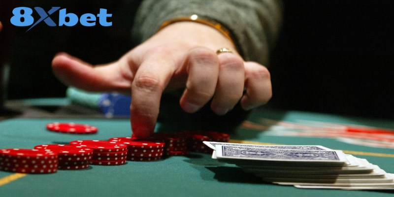 Dựa vào vị trí dẫn dắt thế trận cược