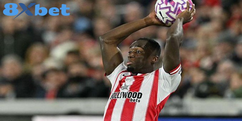 Tổng quan kèo ném biên tại 8XBET