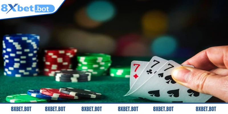 Quan sát phong cách của đối thủ là một thủ thuật bài ba lá hiệu quả